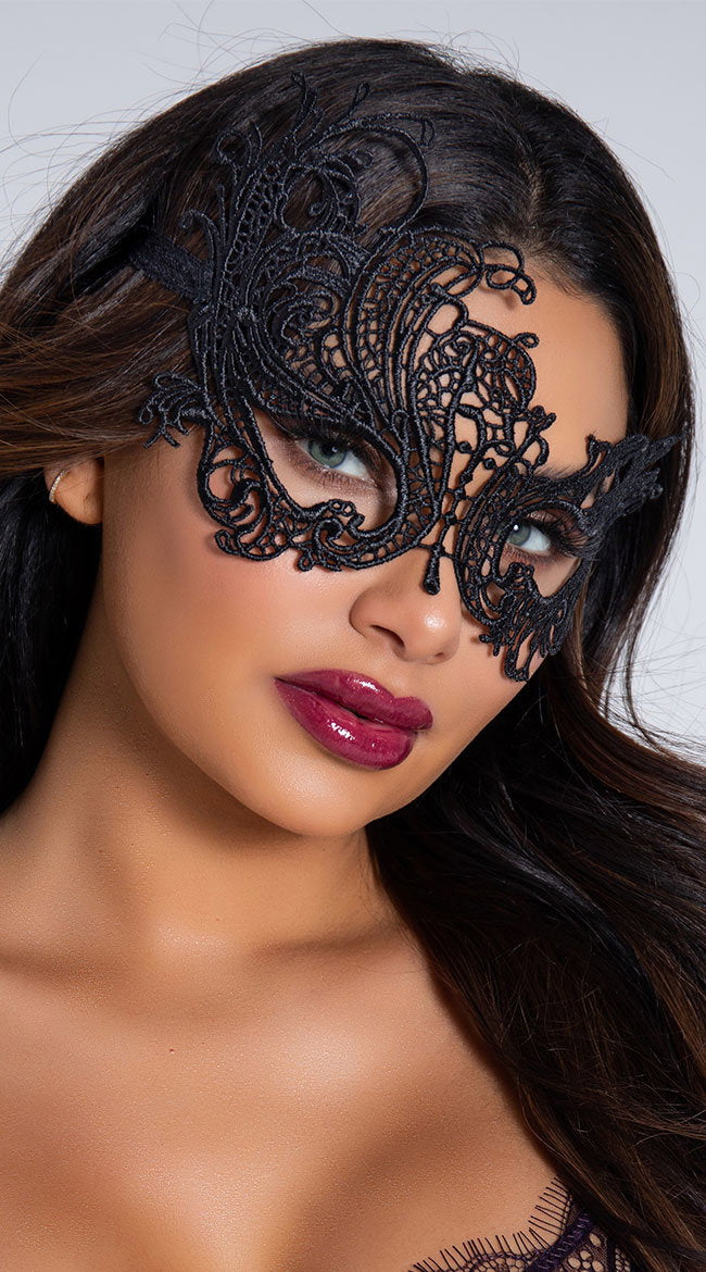 Mysterious Black Eye Mask