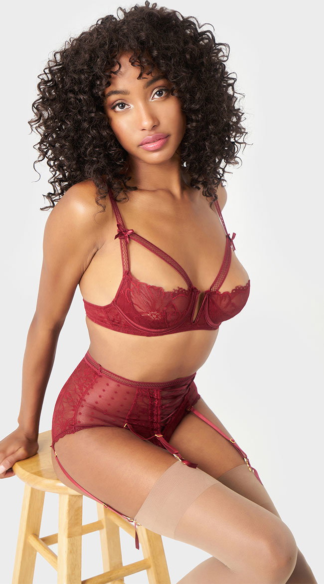 High Waisted Lace Bra Set