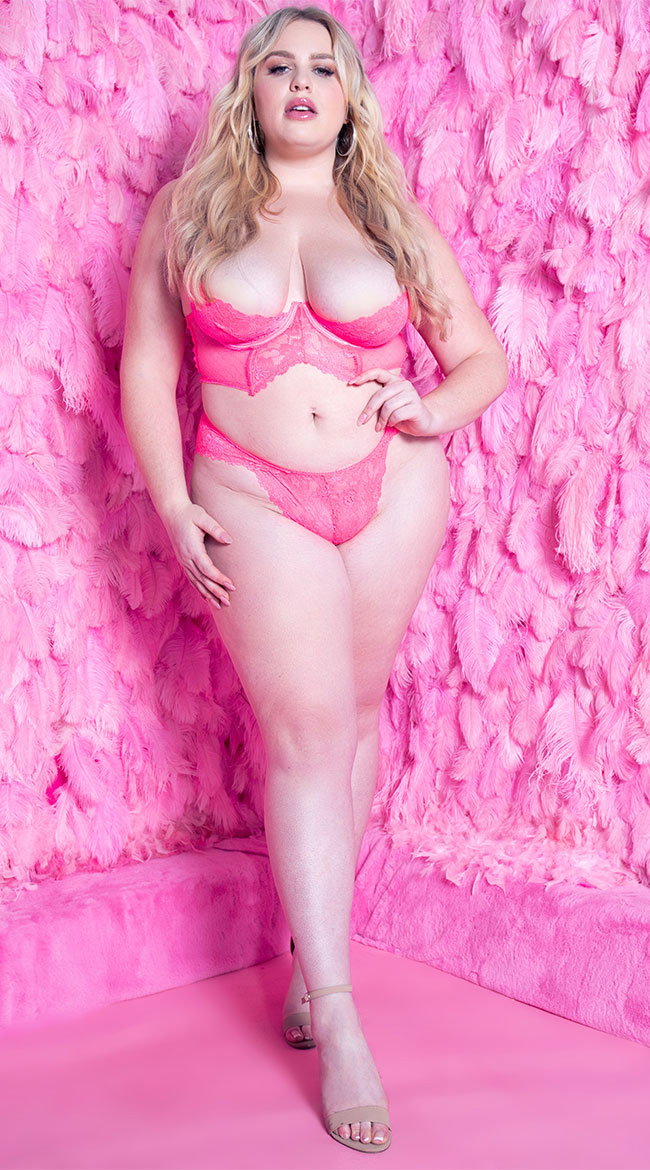Plus Size Love To Flirt Bra Set